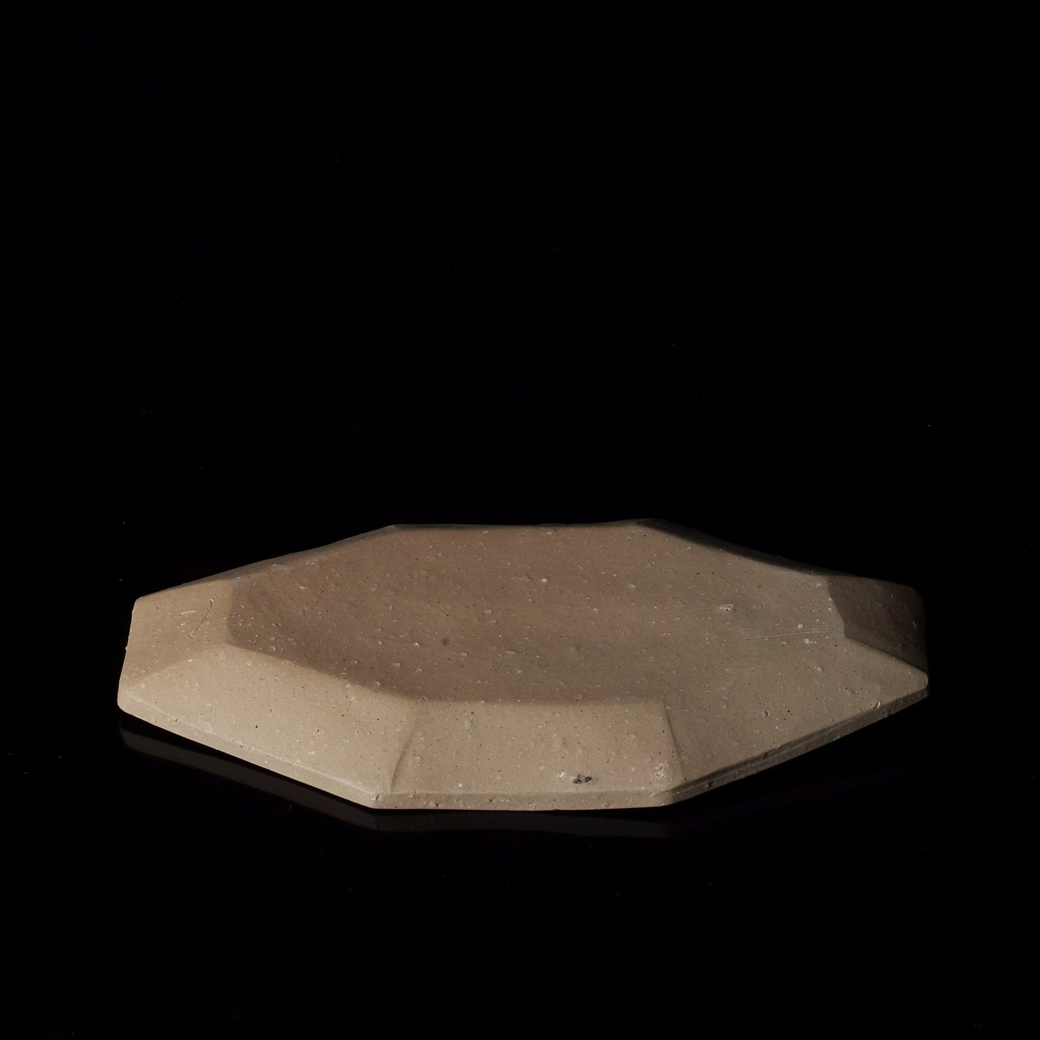 Bizen Shirahana tallerken (small) - Manaka